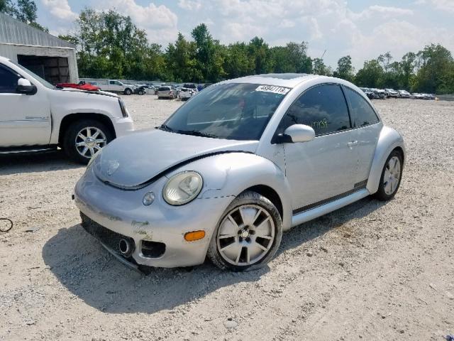 3VWFE21C32M440825 - 2002 VOLKSWAGEN NEW BEETLE ვერცხლისფერი ფოტო 2