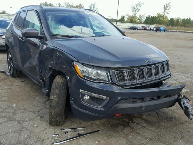 3C4NJDDB2HT597544 - 2017 JEEP COMPASS TR GRAY photo 1