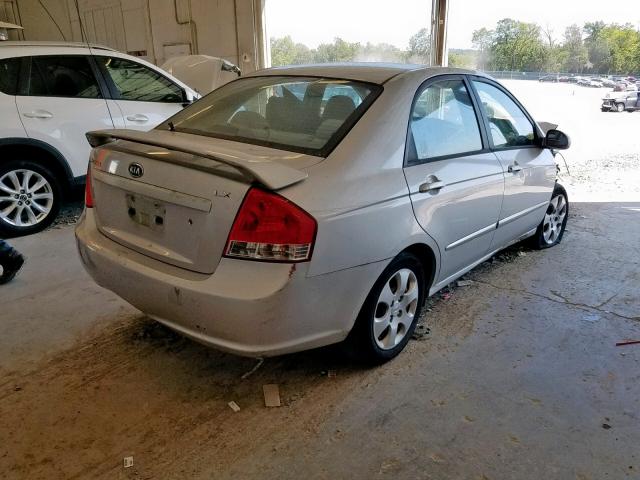 KNAFE221295615868 - 2009 KIA SPECTRA EX SILVER photo 4