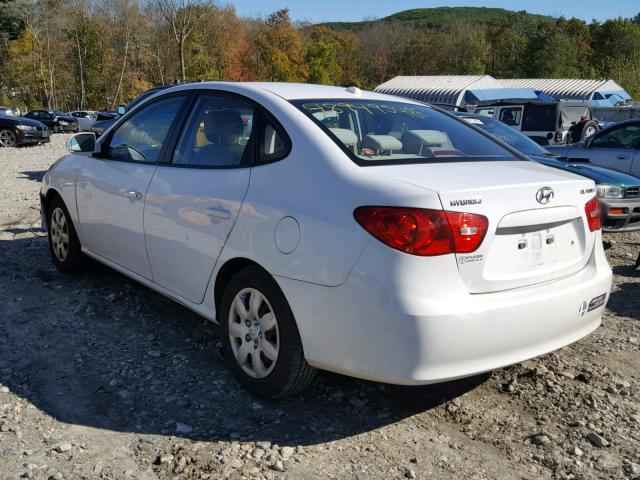 KMHDU46D58U464554 - 2008 HYUNDAI ELANTRA GL WHITE photo 3