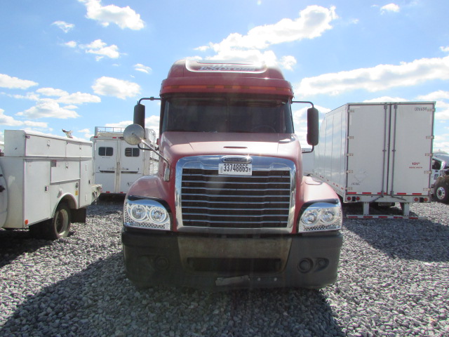 1FUJBBCKX7LV78955 - 2007 FREIGHTLINER CONVENTION RED photo 10