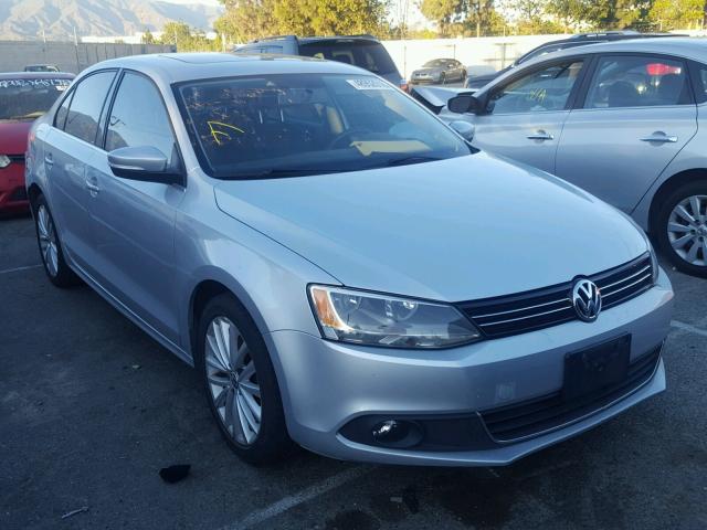 3VWLZ7AJXBM040439 - 2011 VOLKSWAGEN JETTA SEL SILVER photo 1