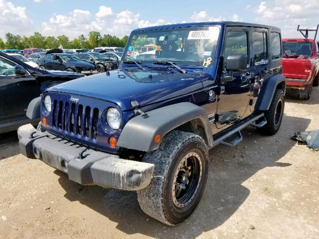 1C4BJWDG9DL504616 - 2013 JEEP WRANGLER U BLUE photo 2