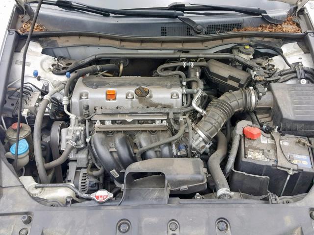 1HGCP2F88BA082933 - 2011 HONDA ACCORD EXL WHITE photo 7