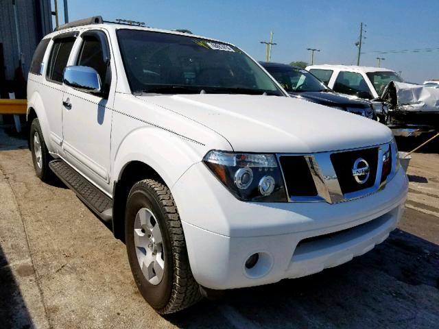 5N1AR18U65C730018 - 2005 NISSAN PATHFINDER WHITE photo 1