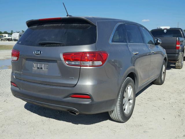 5XYPG4A35HG224848 - 2017 KIA SORENTO LX GRAY photo 4