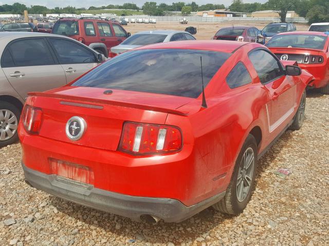 1ZVBP8AM9C5267212 - 2012 FORD MUSTANG RED photo 4