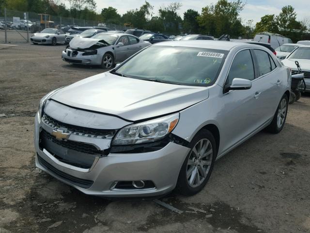 1G11D5SL6FF147242 - 2015 CHEVROLET MALIBU 2LT SILVER photo 2