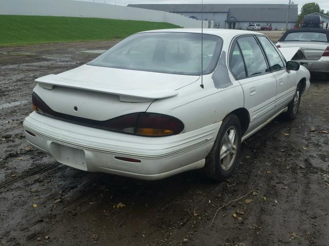 1G2HX52KXW4219807 - 1998 PONTIAC BONNEVILLE WHITE photo 4