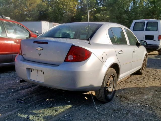 1G1AK52F157522382 - 2005 CHEVROLET COBALT SILVER photo 4