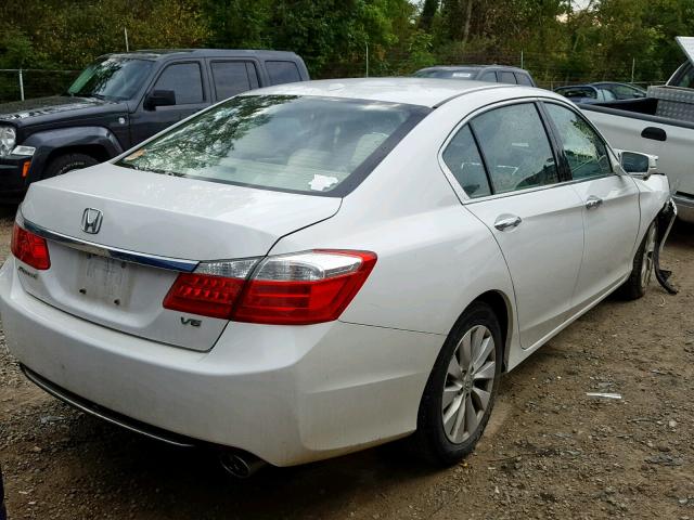 1HGCR3F82FA023558 - 2015 HONDA ACCORD EXL WHITE photo 4