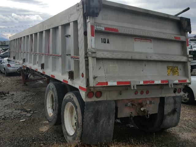 1T91F3925M1247517 - 1991 UTILITY TRAILER SILVER photo 3