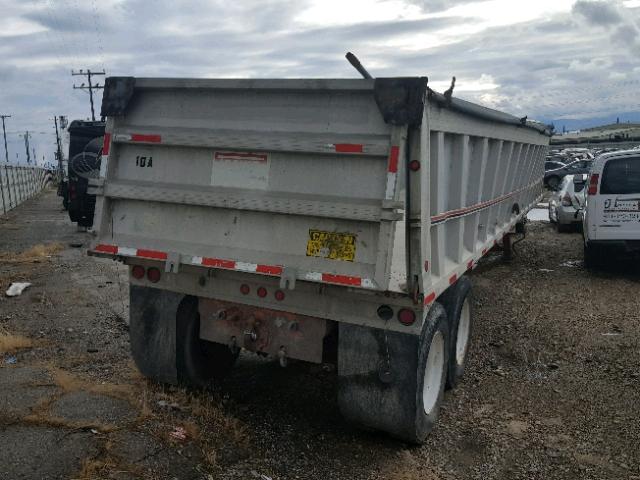 1T91F3925M1247517 - 1991 UTILITY TRAILER SILVER photo 4