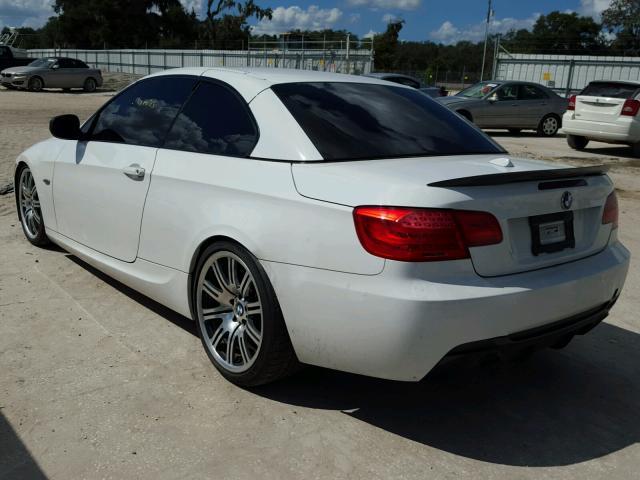 WBADX1C55BE570010 - 2011 BMW 335 IS WHITE photo 3