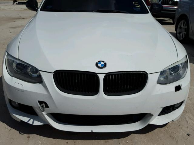WBADX1C55BE570010 - 2011 BMW 335 IS WHITE photo 9