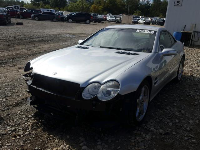 WDBSK75F43F031115 - 2003 MERCEDES-BENZ SL 500R SILVER photo 2