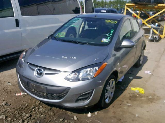 JM1DE1KZXE0173021 - 2014 MAZDA MAZDA2 SPO SILVER photo 2