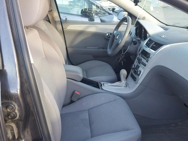 1G1ZB5E06A4135171 - 2010 CHEVROLET MALIBU LS 灰色 照片 5