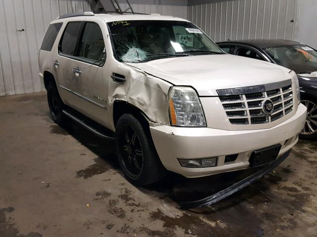 1GYFK63887R243161 - 2007 CADILLAC ESCALADE L WHITE photo 1