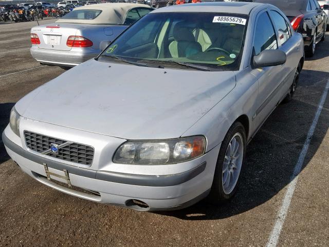 YV1RS64A242331240 - 2004 VOLVO S60 SILVER photo 2