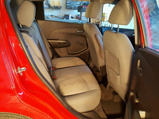 1G1JA6SH2C4120430 - 2012 CHEVROLET SONIC LS RED photo 6