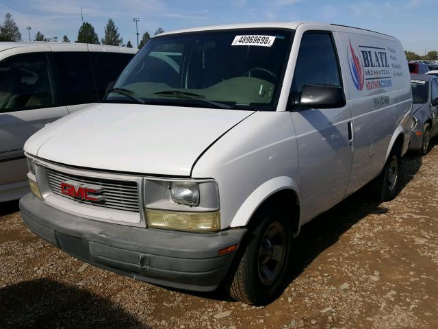 1GTDM19W71B521841 - 2001 GMC SAFARI XT WHITE photo 2