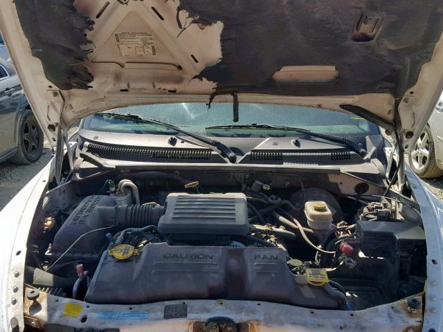 1B7GL2AN9YS743722 - 2000 DODGE DAKOTA QUA WHITE photo 7