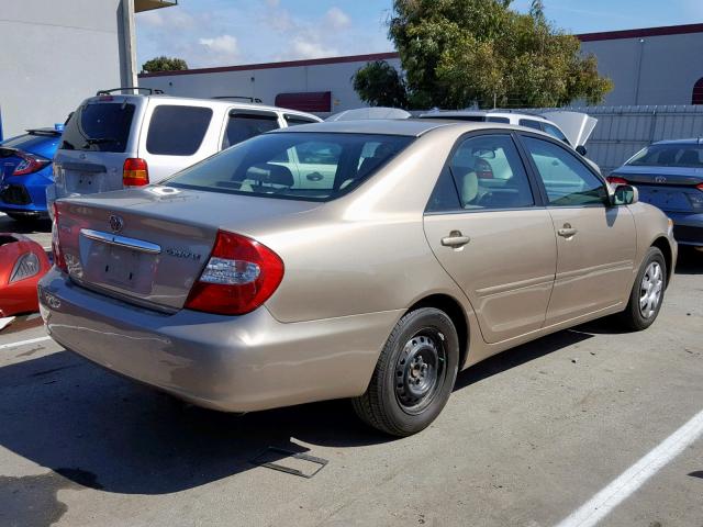 4T1BE32K92U546748 - 2002 TOYOTA CAMRY LE BEIGE photo 4