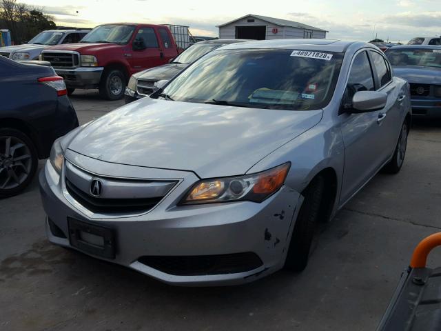 19VDE1F34EE015294 - 2014 ACURA ILX 20 SILVER photo 2