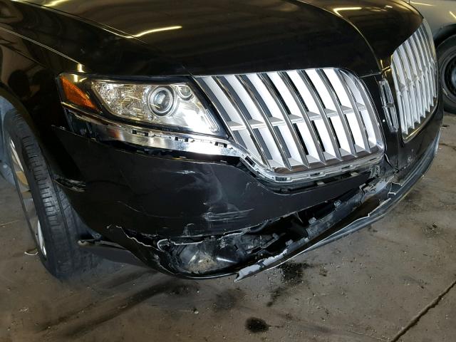 2LMHJ5FRXBBJ53800 - 2011 LINCOLN MKT BLACK photo 9