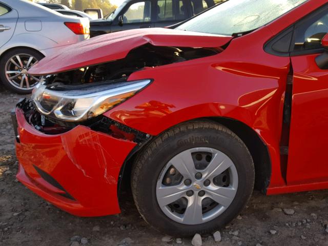 1G1BC5SMXH7215734 - 2017 CHEVROLET CRUZE LS RED photo 9