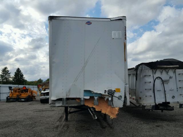 1UYVS2539BG119305 - 2011 UTILITY VS2DX WHITE photo 2