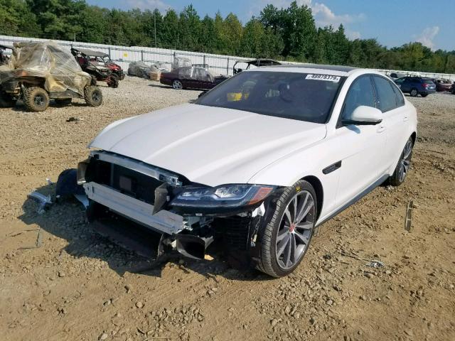 SAJBG4BVXGCY08189 - 2016 JAGUAR XF S WHITE photo 2