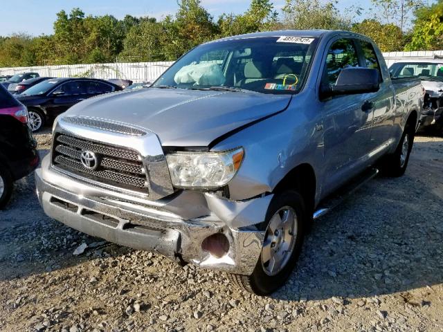 5TBBT541X7S451808 - 2007 TOYOTA TUNDRA DOU SILVER photo 2