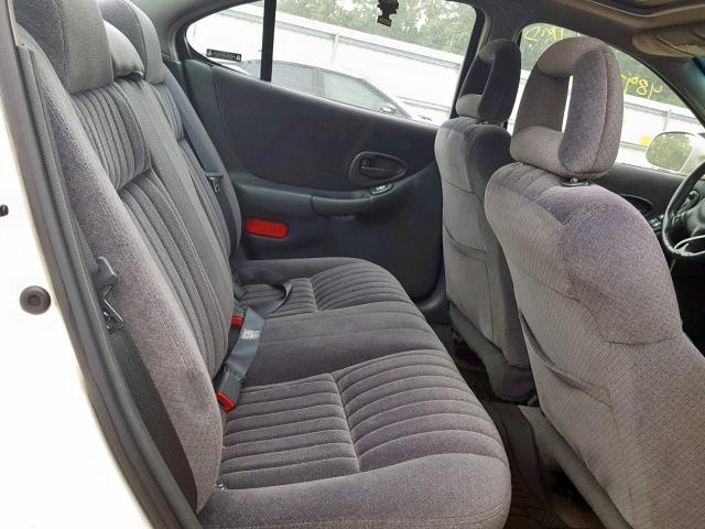 1G2WP52K12F106740 - 2002 PONTIAC GRAND PRIX WHITE photo 6