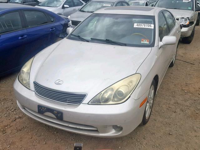 JTHBA30G755064601 - 2005 LEXUS ES 330 GRAY photo 2