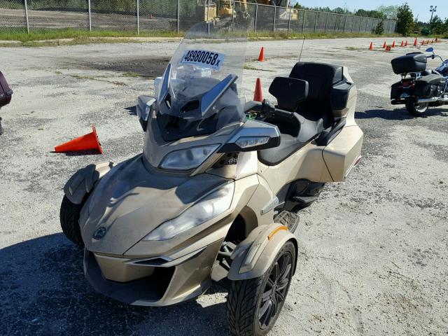 2BXNBDD26HV001309 - 2017 CAN-AM SPYDER ROA GOLD photo 2