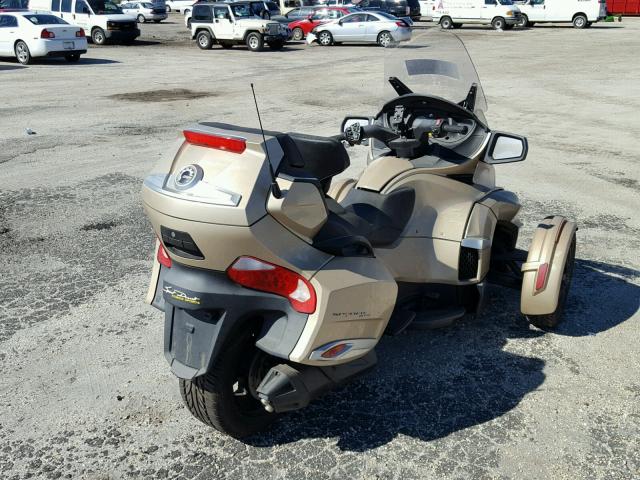 2BXNBDD26HV001309 - 2017 CAN-AM SPYDER ROA GOLD photo 4