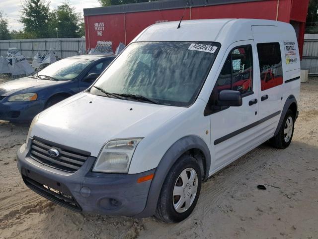 NM0LS6AN0DT136117 - 2013 FORD TRANSIT CO WHITE photo 2