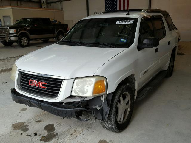 1GKES12S046166062 - 2004 GMC ENVOY XUV WHITE photo 2