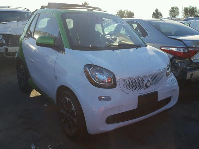 WMEFK9BA3HK227182 - 2017 SMART FORTWO ELE GREEN photo 1