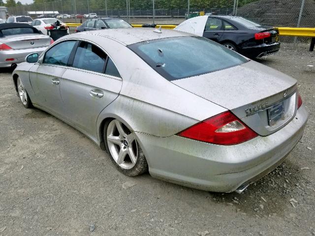 WDDDJ72X97A083892 - 2007 MERCEDES-BENZ CLS 550 SILVER photo 3