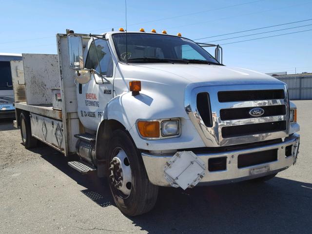 3FRNF65N35V182337 - 2005 FORD F650 SUPER WHITE photo 1