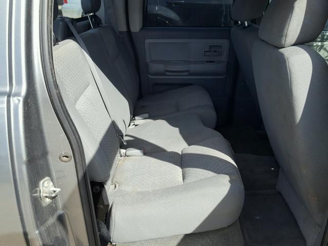 1D7HE28K57S235911 - 2007 DODGE DAKOTA QUA GRAY photo 6