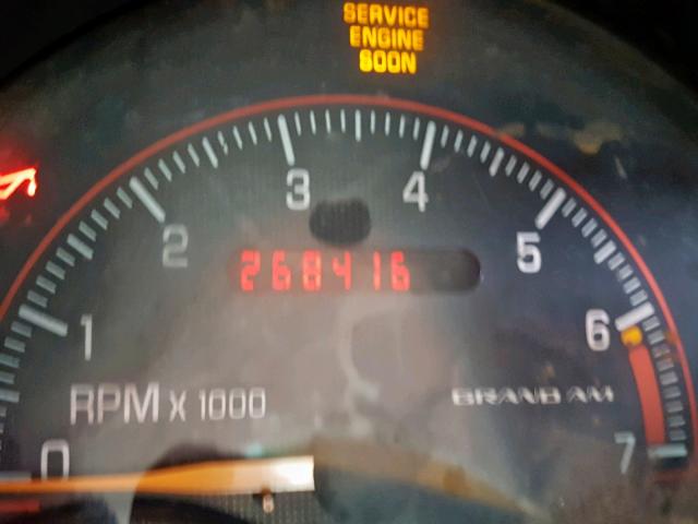 1G2NF52T11C177380 - 2001 PONTIAC GRAND AM S RED photo 8