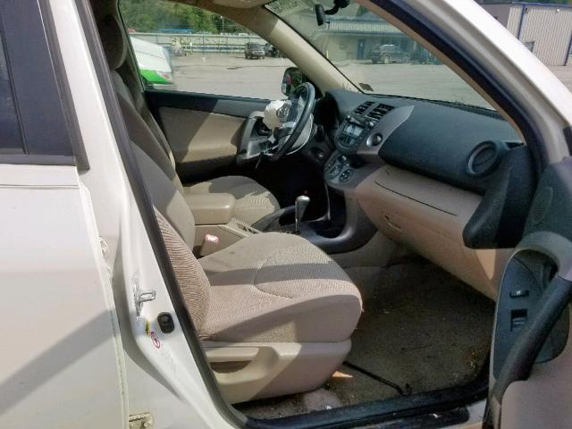 JTMBD31V165047722 - 2006 TOYOTA RAV4 LIMIT WHITE photo 5