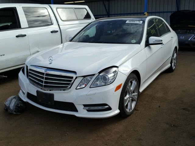 WDDHF8JB3DA670549 - 2013 MERCEDES-BENZ E 350 4MAT WHITE photo 2