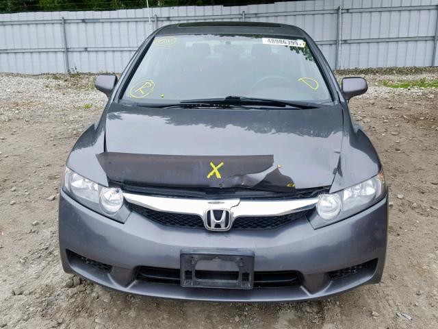 2HGFA16629H114648 - 2009 HONDA CIVIC LX-S ნაცრისფერი ფოტო 9