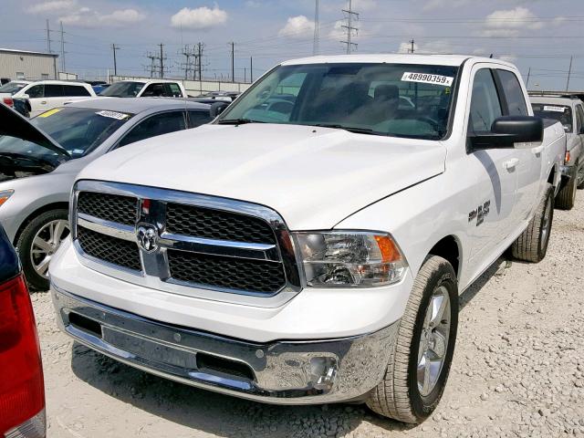 1C6RR7LT7KS524711 - 2019 RAM 1500 CLASS WHITE photo 2