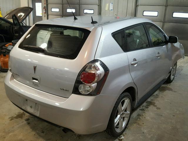 5Y2SP67009Z467800 - 2009 PONTIAC VIBE SILVER photo 4